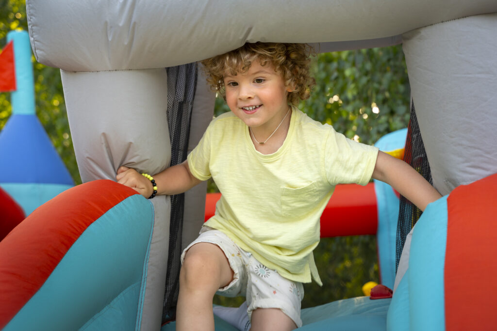 Bezpečný nafukovací hrad